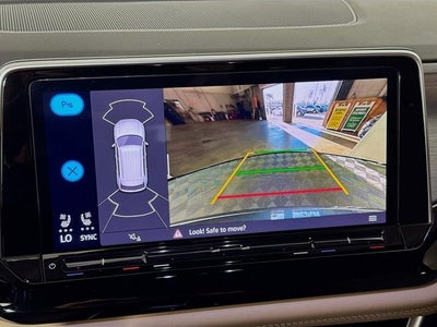 2024 Volkswagen Atlas Cross Sport 2.0T SE w/Technology