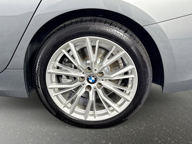 2024 BMW 3 Series 330i