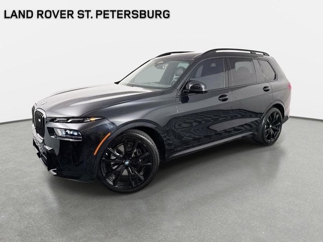 2023 BMW X7 M60i