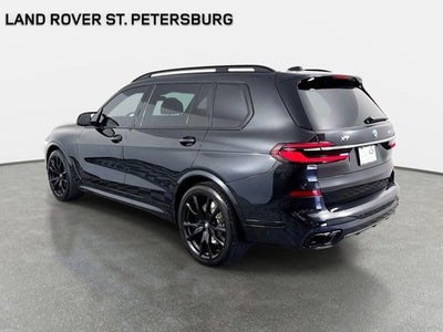 2023 BMW X7 M60i