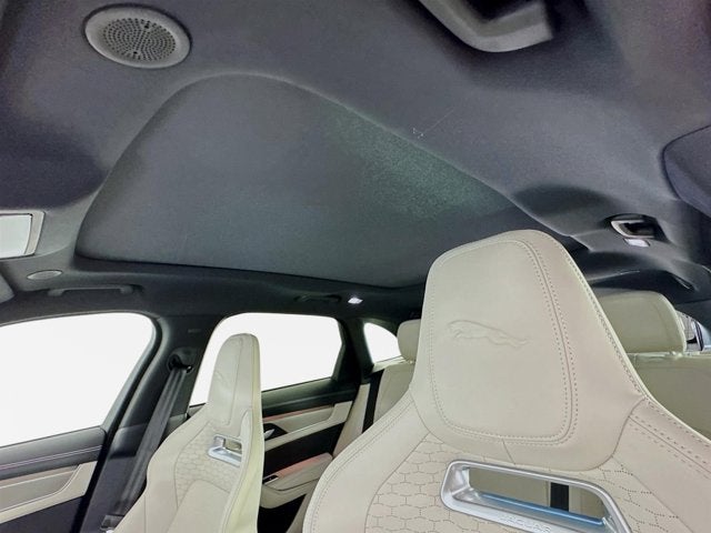2025 Jaguar F-PACE P400 R-Dynamic S