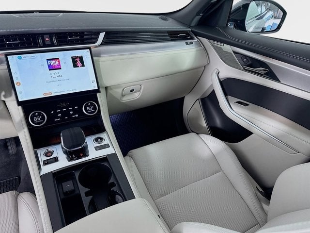 2025 Jaguar F-PACE P400 R-Dynamic S