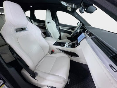 2025 Jaguar F-PACE P400 R-Dynamic S