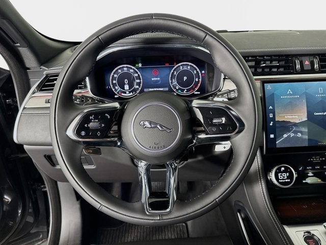 2026 Jaguar F-PACE P400 R-Dynamic S