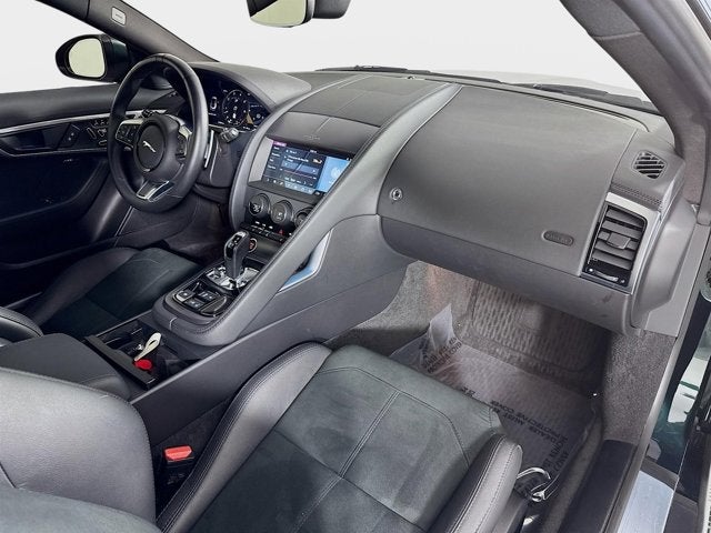 2024 Jaguar F-TYPE P450