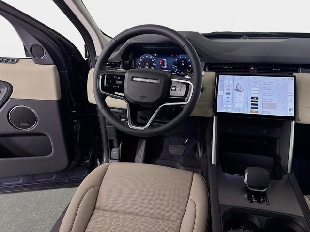 2025 Land Rover Discovery Sport S