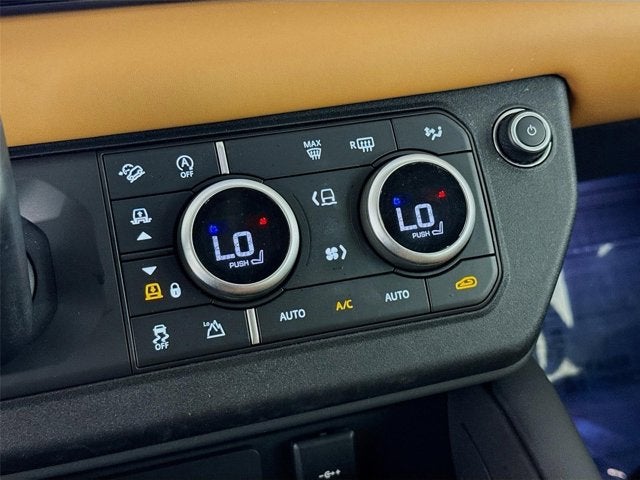 2024 Land Rover Defender 110 X-Dynamic SE