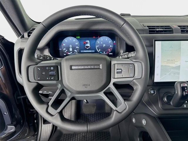 2026 Land Rover Defender 110 X-Dynamic SE