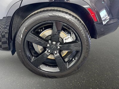 2026 Land Rover Defender 110 X-Dynamic SE