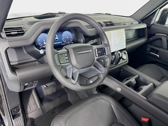 2026 Land Rover Defender 110 X-Dynamic SE