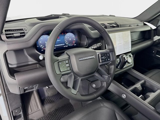 2026 Land Rover Defender 110 X-Dynamic SE