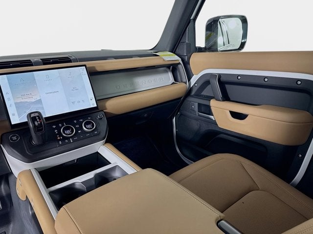 2026 Land Rover Defender 110 X-Dynamic SE