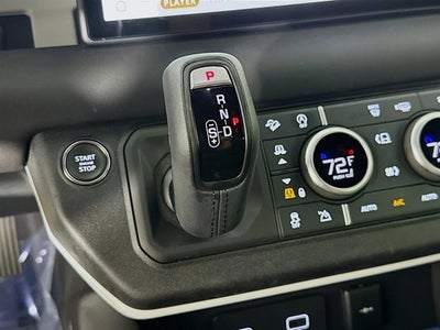 2024 Land Rover Defender 110 X-Dynamic SE