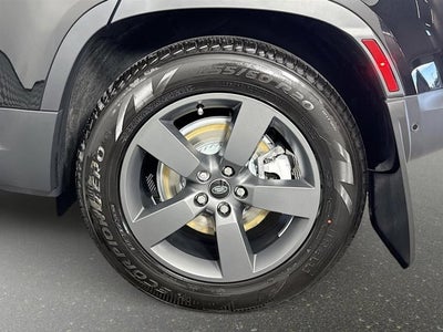 2025 Land Rover Defender 110 S