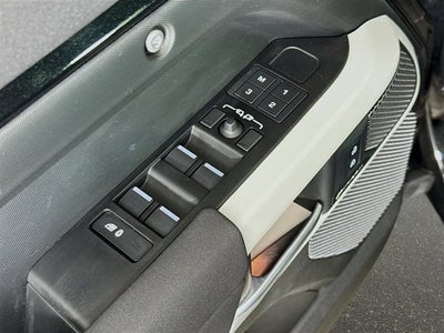 2023 Land Rover Defender 110 S