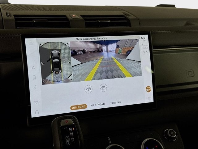 2025 Land Rover Defender 110 S