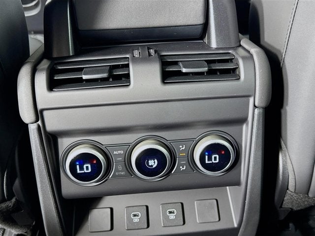 2025 Land Rover Defender 110 S