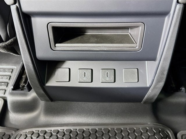 2026 Land Rover Defender 110 S