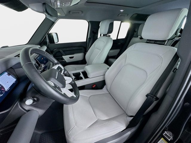 2025 Land Rover Defender 110 S