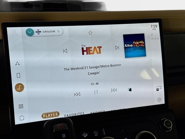 2026 Land Rover Defender 110 S