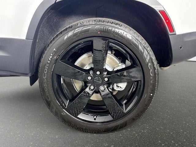 2026 Land Rover Defender 110 S