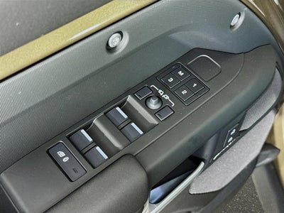 2025 Land Rover Defender 110 S