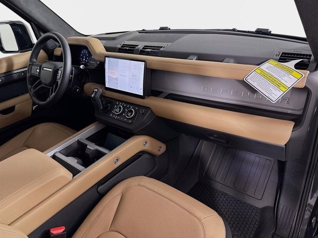 2025 Land Rover Defender 110 V8