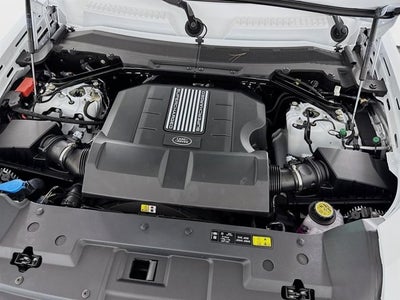 2026 Land Rover Defender 110 V8