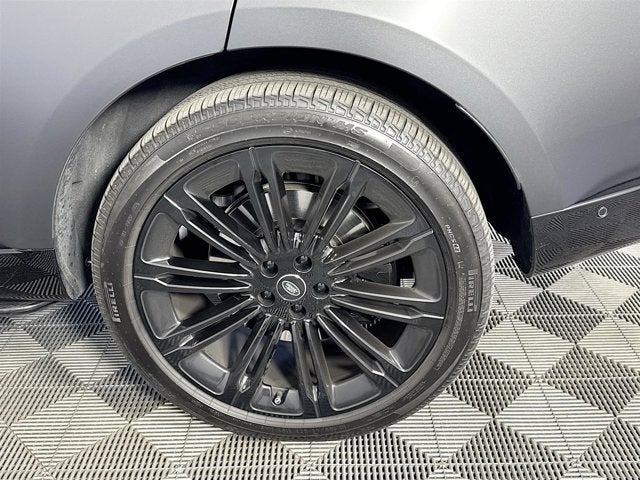 2025 Land Rover Range Rover Autobiography