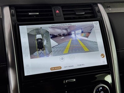 2023 Land Rover Discovery Metropolitan Edition