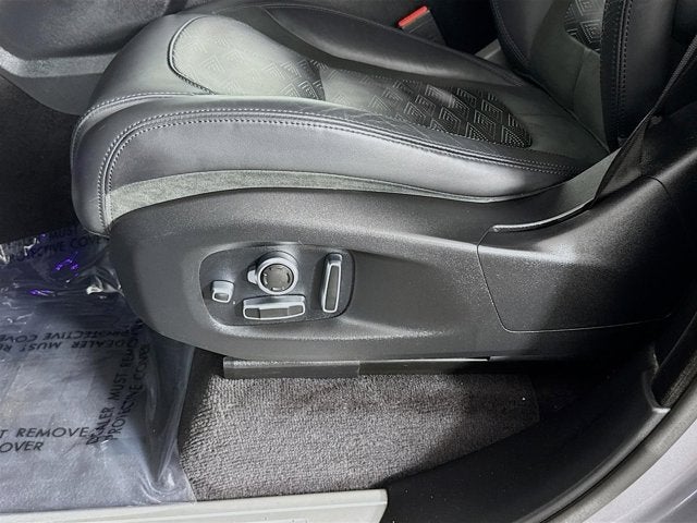 2020 Land Rover Range Rover Sport SVR