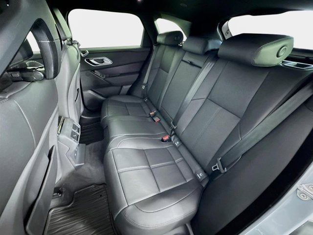 2026 Land Rover Range Rover Velar Dynamic SE