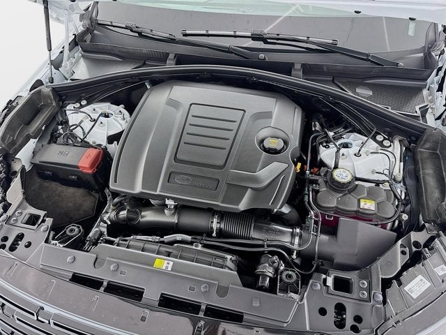 2026 Land Rover Range Rover Velar Dynamic SE