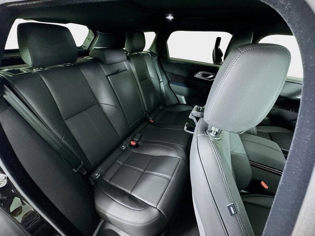 2026 Land Rover Range Rover Velar Dynamic SE