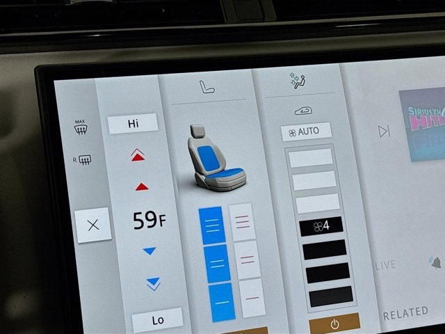 2026 Land Rover Range Rover Velar Dynamic SE