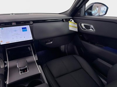 2026 Land Rover Range Rover Velar Dynamic SE