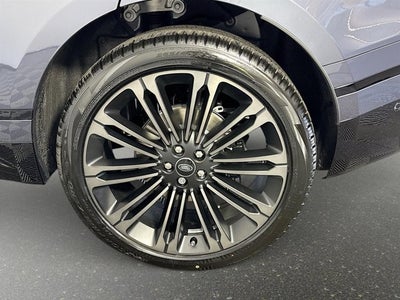 2026 Land Rover Range Rover Velar Dynamic SE