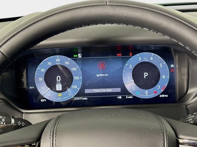 2026 Land Rover Range Rover Velar Dynamic SE