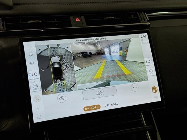 2026 Land Rover Range Rover Velar Dynamic SE