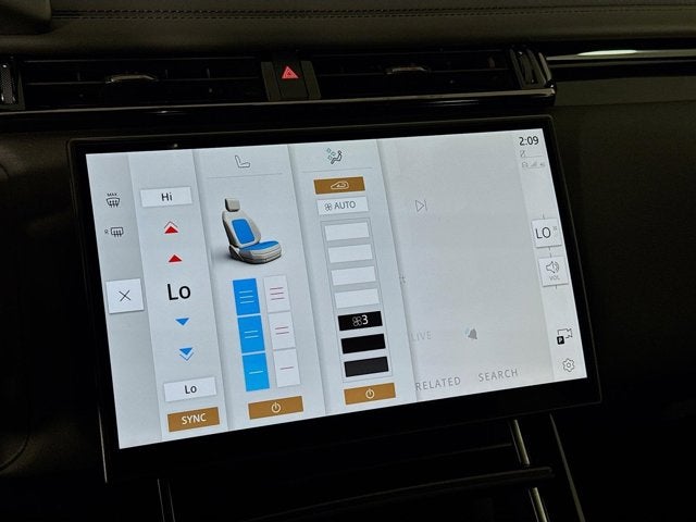 2026 Land Rover Range Rover Velar Dynamic SE