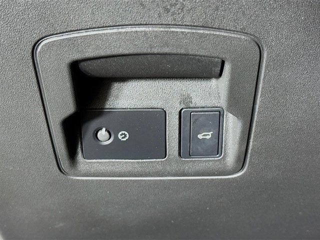 2023 Land Rover Range Rover Velar R-Dynamic S