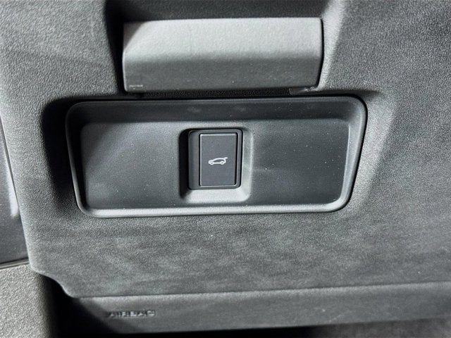 2026 Land Rover Range Rover Evoque S