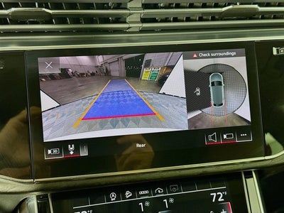 2022 Audi Q8 55 Premium Plus