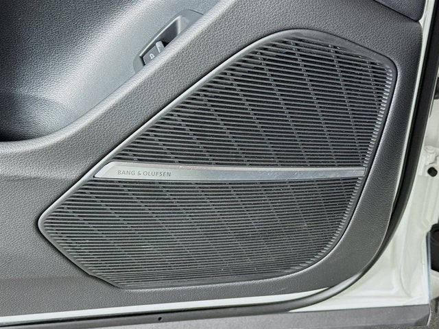 2022 Audi Q8 55 Premium Plus