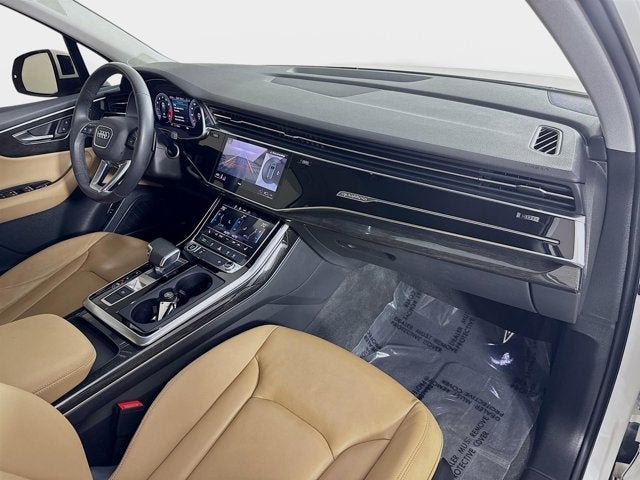 2021 Audi Q7 45 Premium Plus