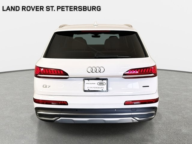 2021 Audi Q7 45 Premium Plus