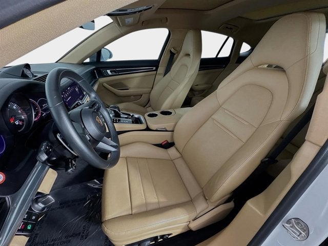 2023 Porsche Panamera 4 Platinum Edition
