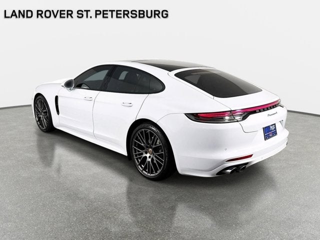 2023 Porsche Panamera 4 Platinum Edition