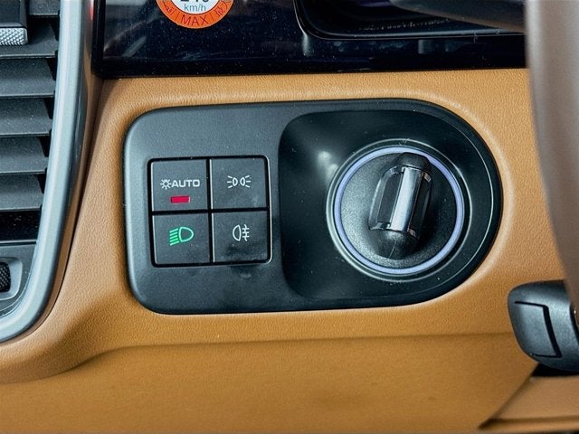 2023 Porsche Cayenne S Platinum Edition