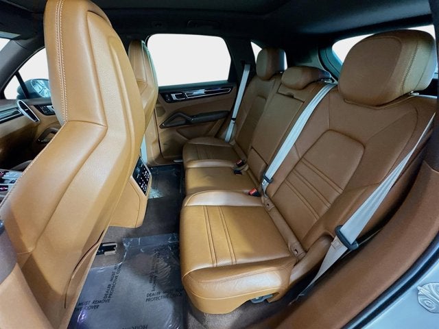 2023 Porsche Cayenne S Platinum Edition